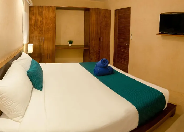 Azul By Guruhotel Hotel