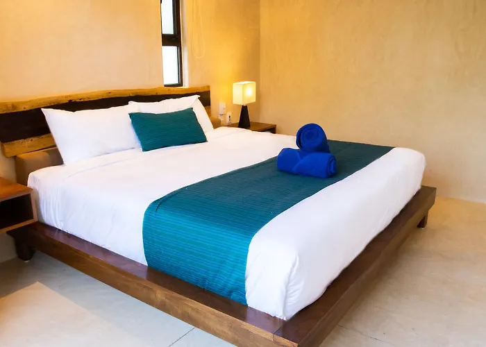 Hotel Azul By Guruhotel 3*