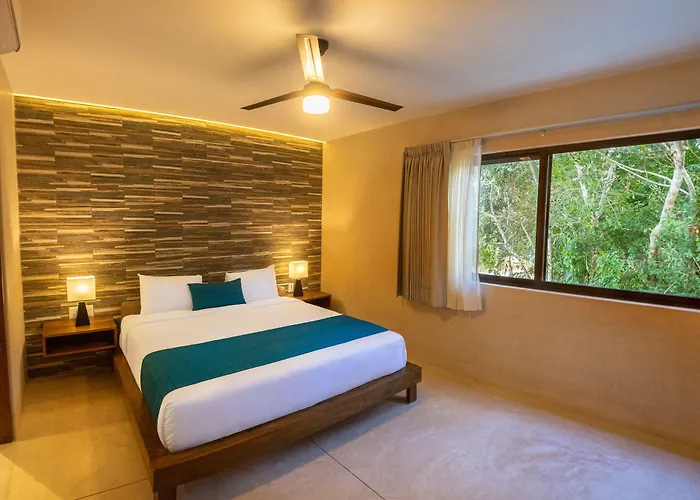 Hotel Azul By Guruhotel