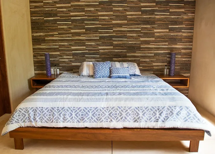 Azul By Guruhotel